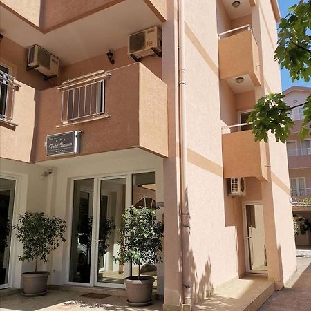 Hotel Suzana Budva Eksteriør bilde