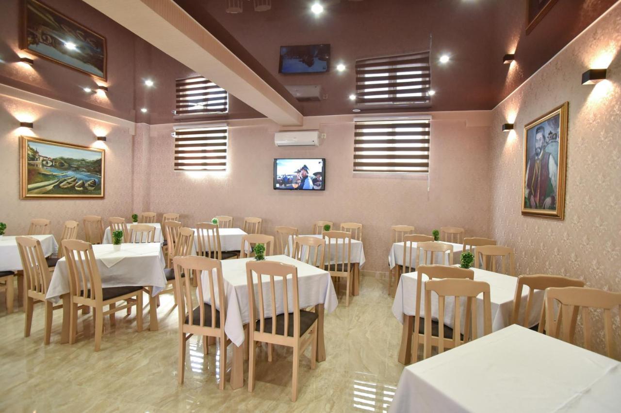 Hotel Suzana Budva Eksteriør bilde